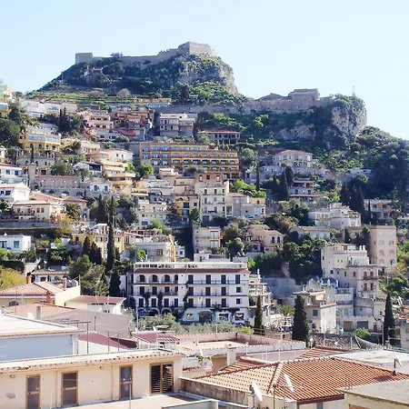 Apartament Center 4 Bedroom Penthouse, Terrace With Views *